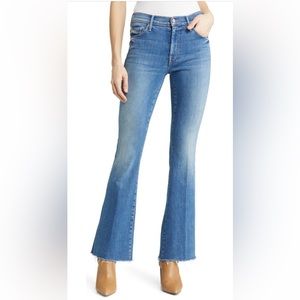 MOTHER The Weekender Frayed Flare Jeans